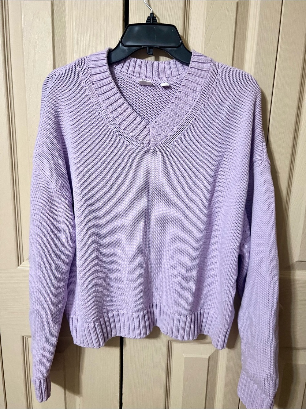 GAP Pastel Lilac V-Neck Sweater